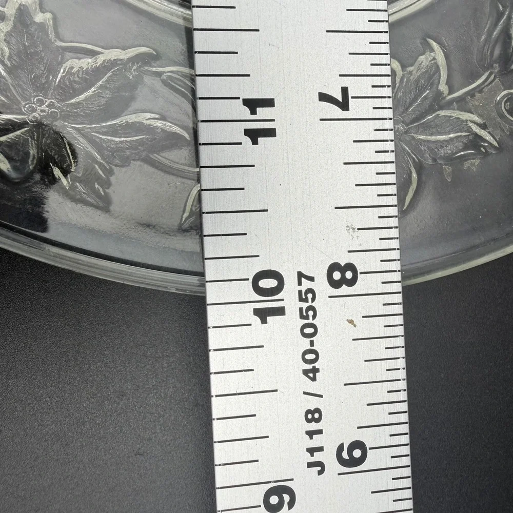 Vintage House Fantasia Poinsettia Frosted Glass Salad Plate 8